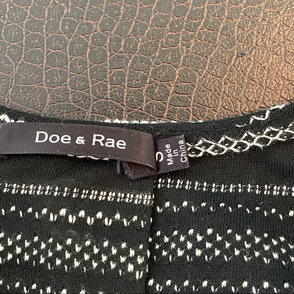 EUC Doe & Rae Top - Small - Picture 4 of 5